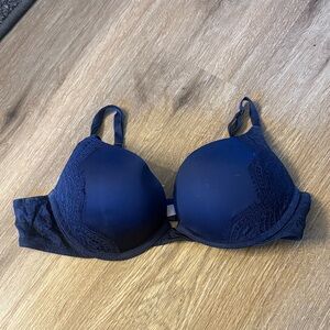Victorias Secret Navy Lace Dream Angels Bra